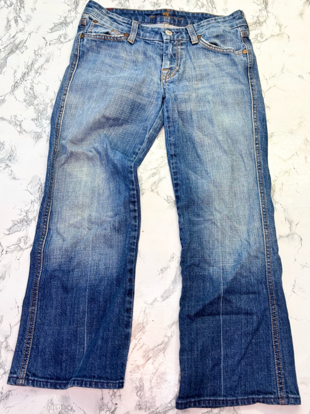 7 For All Mankind Women's A Pocket Straight-Leg Jeans Medium Blue Wash Cropped